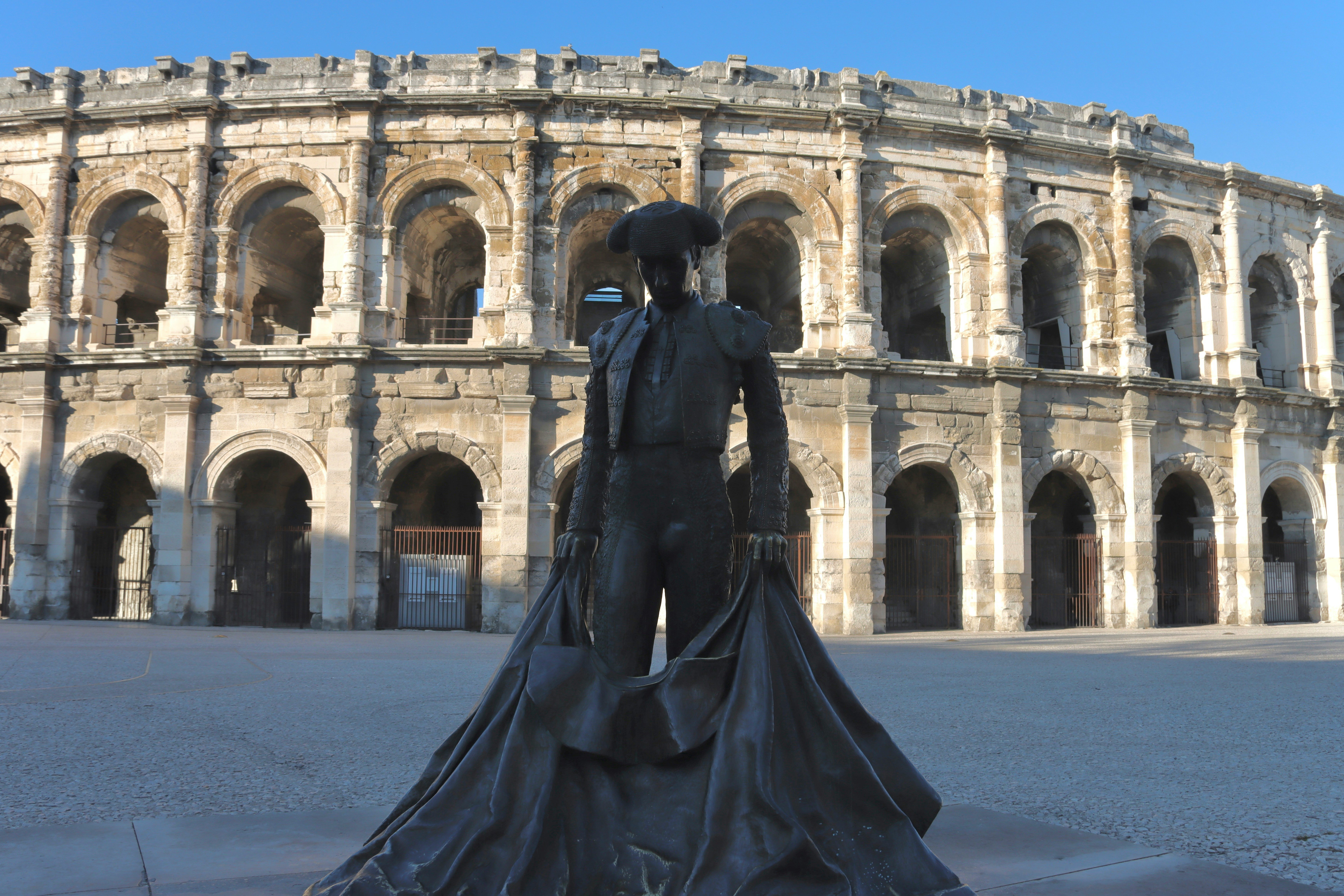 Nîmes nimes