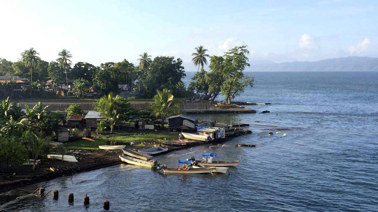 Alotau